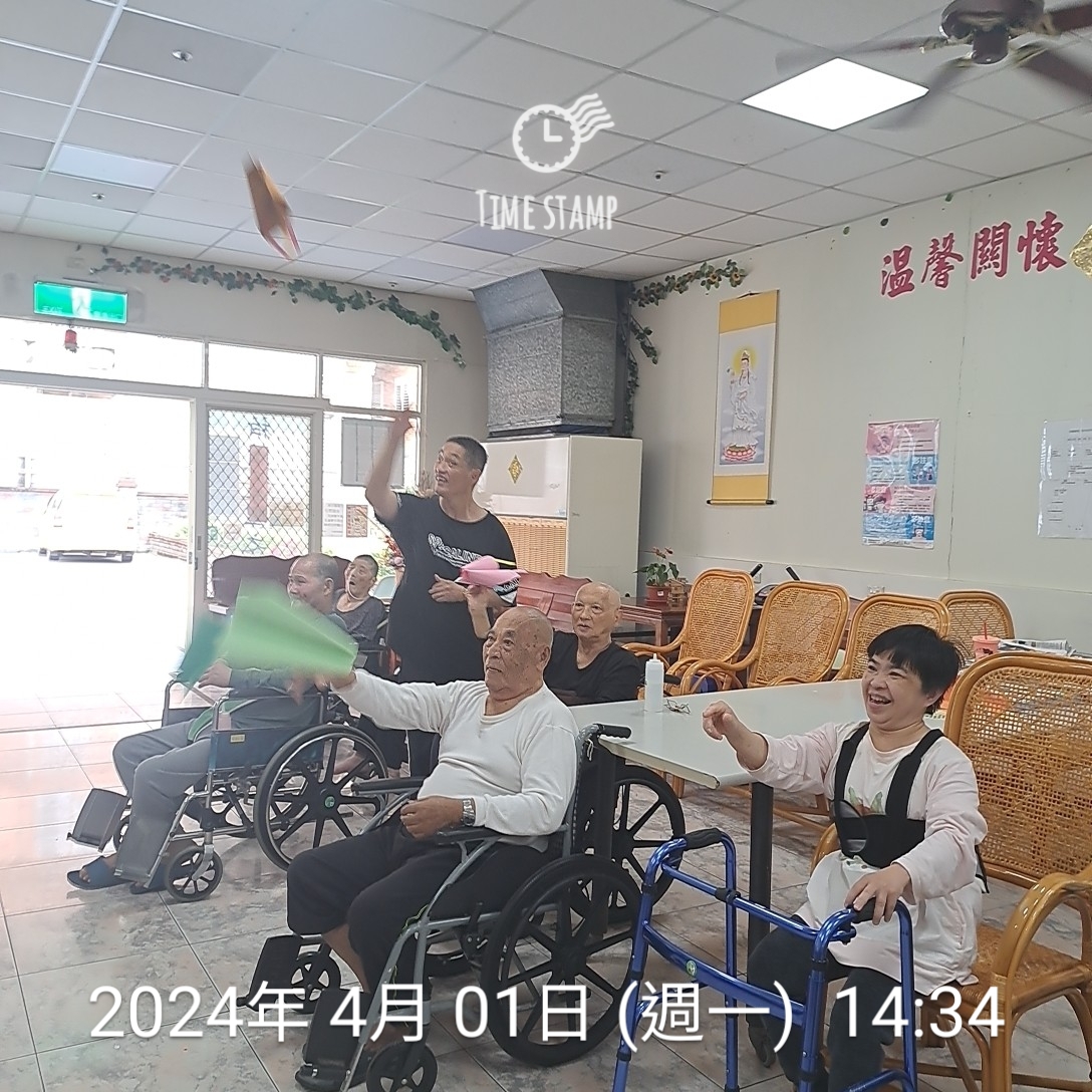 1130401手工藝-清明節紙飛機